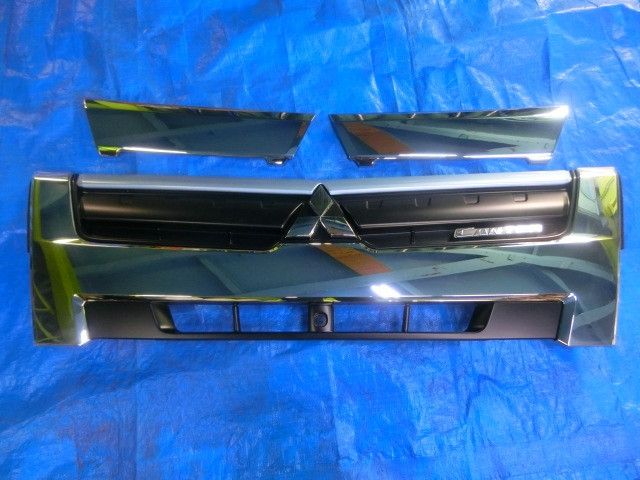 ラジエーターグリル