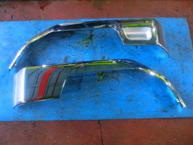 Fフェンダーパネル(右)