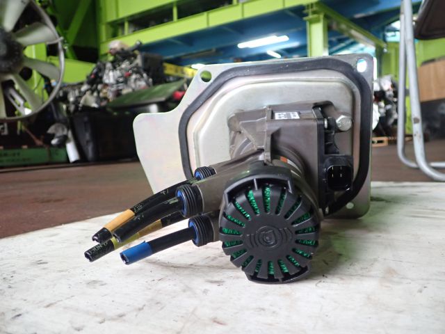 中古トラック部品詳細：ブレーキバルブ、UD大型車(日産/UD