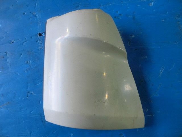 コーナーパネル(右)