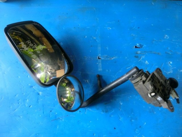 サイドミラーAy(左)