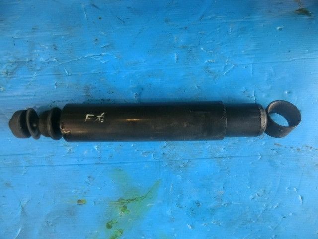 ショックアブソーバー(前右)