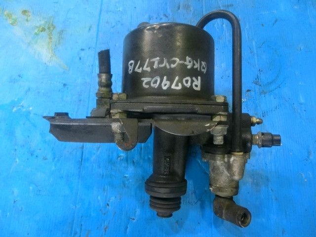 クラッチブースター