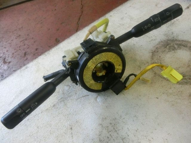 コンビネーションスイッチ