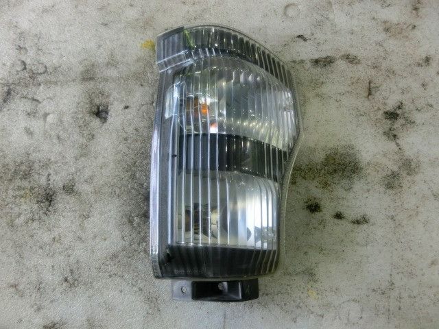 コーナーランプ(右)