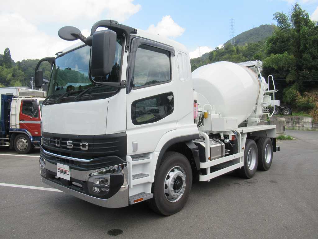 コンクリートミキサー車